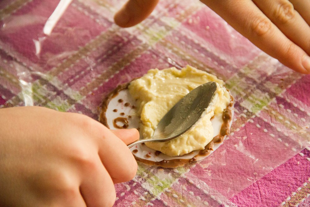 Taller de medallas de chocolate personalizadas - 2