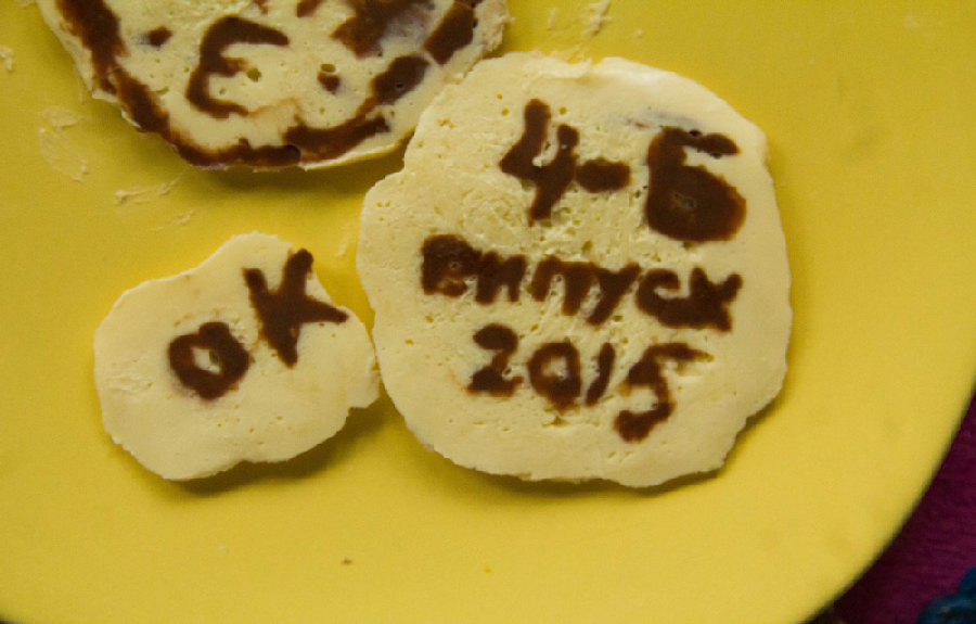 Taller de medallas de chocolate personalizadas